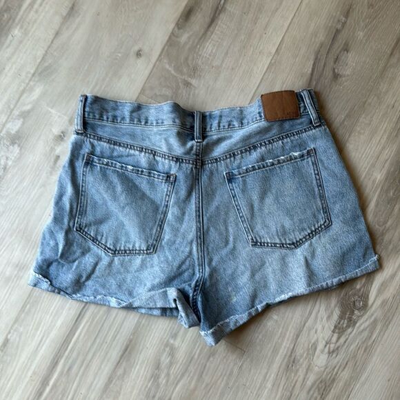 Aeropostale Mom Short Size 16 - Picture 2 of 4